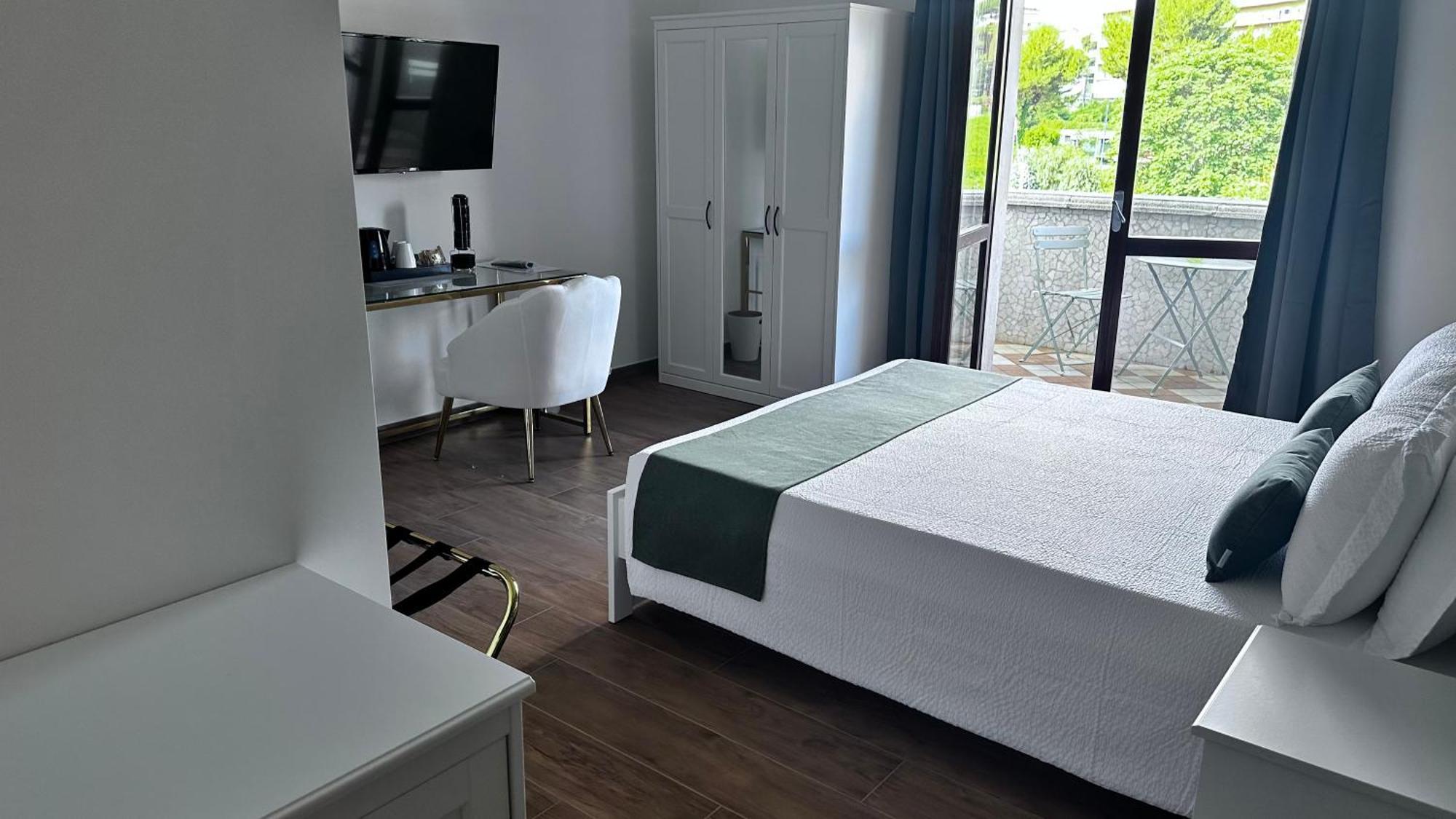 Yo Yo House Luxury